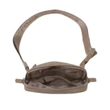 Riñonera Crocs Classic color beige, con diseño frontal perforado característico de la marca y correa ajustable con logo grabado.