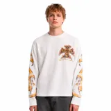 Buzo térmico de manga larga en color blanco, con diseño gráfico en la espalda que incluye una cruz con llamas y texto decorativo. Presenta además estampado de llamas en ambas mangas.