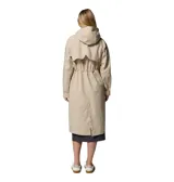 Impermeable gabardina de mujer Columbia modelo Amaze Trench Rain, en color beige claro, con capucha desmontable, cuello alto, cierre frontal con botones y puños ajustables con tiras y botones.