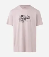 Remera de algodón de la marca Marfinno, con cuello redondo, mangas cortas y estampa frontal de un pueblo.