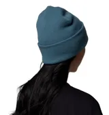 Gorro tipo beanie de tejido acanalado con puño enrollado y parche frontal con el logo de la marca.