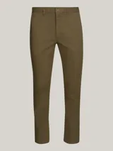 Pantalón chino verde oliva de corte slim y pierna recta, confeccionado en sarga de algodón elástico.