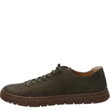 Zapatilla de cuero color verde militar con cordones elásticos y suela de goma marrón con textura.