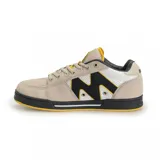 Championes de skate Emerica OG-1, color beige con detalles en negro, blanco y amarillo.