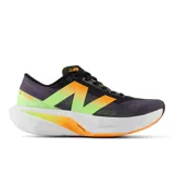 Championes de running New Balance FuelCell Rebel v4, diseñados para ser ligeros y rápidos. Confeccionados con espuma FuelCell para ofrecer máxima propulsión y velocidad con un peso mínimo.