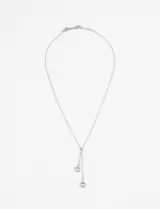 Collar plateado de acero quirúrgico hipoalergénico con dije de herradura.