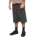 Bermuda de denim Quiksilver color negro, con diseño clásico de bolsillos y tiro medio.