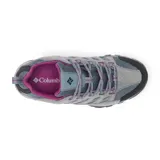 Championes de trekking Columbia modelo Crestwood Waterproof, en tonos grises con detalles en morado y suela negra antideslizante. Confeccionados en una combinación de cuero, malla y cintas con tecnología impermeable y transpirable.