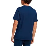 Remera azul marino de algodón con logo Adidas Trifolio bordado en blanco en el pecho.