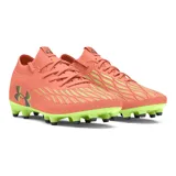 Championes de fútbol Under Armour Magnetico Select 4 FG, color naranja con suela verde lima. Presentan parte superior de piel sintética con estampado 3D para mayor control, cuello textil tipo calcetín y suela de TPU con tacos cónicos para tracción.