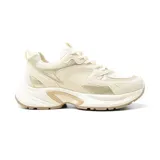 Championes deportivos color crema con detalles dorados y suela gruesa.