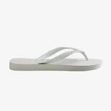Ojotas Havaianas modelo Top, color blanco liso, con tiras delgadas y logo en relieve en la tira.
