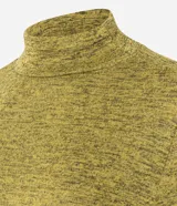 Blusa de manga larga de tejido melange en tono verde oliva, con cuello alto y calce ajustado.