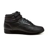 Championes Reebok Freestyle Hi de caña alta, color negro, con ajuste de cordones y doble tira de velcro en el tobillo.