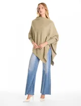 Poncho asimétrico de tejido con lurex, con cuello recto y mangas japonesas con puños ajustados.