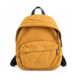 Mochila David Jones de color mostaza con diseño acolchado, compartimento principal con cierre y bolsillo frontal con cierre. Incluye tirantes ajustables negros y asa superior.
