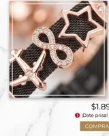 Pulsera de acero color negro con banda ajustable y charms en tono oro rosa que incluyen figuras de avión, símbolo de infinito con cristales, estrella, cohete y ancla.