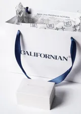 Aros tipo botón de plata 925 con perlas naturales de río de 9mm de diámetro.