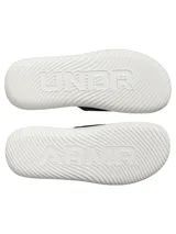 Sandalias tipo ojota Under Armour modelo Ignite Pro 8, con diseño bicolor en negro y blanco. Presentan una correa ajustable con forro de espuma suave y plantilla de espuma viscoelástica para mayor confort. La suela es de EVA duradera con laterales elevados para mayor estabilidad.