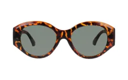 Lentes de sol con armazón de acetato en estampado carey y cristales oscuros de forma ovalada.