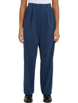 Pantalón chino azul marino de algodón elástico, corte amplio, pierna recta y pinzas delanteras.