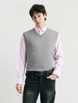 Camisa de vestir Harrington Label de corte clásico, color blanco, con cuello italiano y cierre frontal de botones.