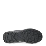 Championes de trail running Merrell modelo Tempo Exp, color negro. Presentan una construcción robusta con paneles de malla transpirable y refuerzos sintéticos, cordones ajustables y una suela con relieve profundo para mayor tracción.