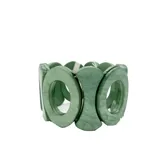 Pulsera elástica de resina color verde agua, formada por eslabones circulares y rectangulares.