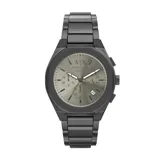 Reloj cronógrafo Armani Exchange con caja y malla de acero inoxidable en color gris oscuro. Presenta una esfera en tono gris metalizado con indicadores de hora, manecillas luminiscentes, tres subesferas y ventana de calendario.