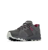 Championes de senderismo Columbia modelo Peakfreak Hera, color gris oscuro con detalles en bordó. Presentan tecnología impermeable OutDry, sistema de ajuste Navic Fit, entresuela TechLite+ para amortiguación y suela Adapt Trax para tracción en diversos terrenos.