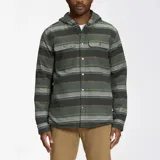 Camisa con capucha The North Face Campshire para hombre, con forro polar de pelo largo y aislamiento Heatseeker™ Eco. Diseño a rayas horizontales en tonos grises, verdes y marrones. Cuenta con cierre de botones, dos bolsillos en el pecho y capucha ajustable.