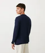 Buzo negro de algodón con cuello redondo y mangas largas.