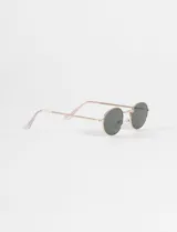 Lentes de sol de montura metálica plateada, estilo redondo u ovalado, con cristales oscuros.