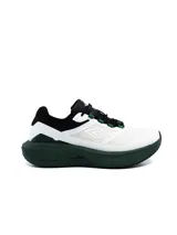 Championes deportivos Umbro modelo Gridlock, con diseño de suela gruesa en color verde oscuro, capellada blanca con detalles en negro y verde, y cordones negros.