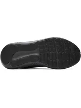 Championes de running Under Armour modelo Charged Surge 4, color negro. Presentan una parte superior de malla transpirable con superposiciones sintéticas para mayor soporte, entresuela con tecnología Charged Cushioning para una amortiguación reactiva y suela de goma resistente.
