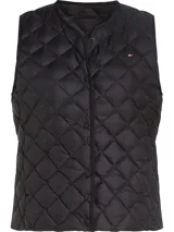 Chaleco negro acolchado con relleno de plumón, sin cuello y cierre a presión.