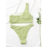 Bikini de dos piezas con textura acanalada, color amarillo. El top es de diseño asimétrico de un solo hombro y la parte inferior es de corte vedetina.