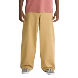 Pantalón chino de la marca Vans, modelo Authentic Chino Baggy, en color amarillo mostaza. Presenta un corte holgado y está confeccionado en tejido de sarga resistente, ideal para un estilo urbano.