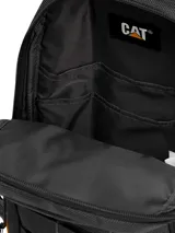 Bolso tipo sling bag de la marca Cat, color azul con estampado geométrico sutil. Cuenta con un compartimento principal con cierre, bolsillo frontal con cremallera, bolsillos laterales de red y correa ajustable para llevar al hombro.