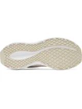 Championes de running Under Armour modelo W Ascend, color beige con detalles en blanco. Presentan una parte superior de malla transpirable y liviana, con entresuela Charged Cushioning para mayor amortiguación y respuesta.