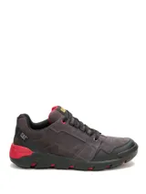 Championes urbanos Cat modelo Gauge, color gris con detalles en negro y rojo. Confeccionados en gamuza y cuero recubierto de PU, cuentan con entresuela de EVA para mayor amortiguación y suela de goma resistente.