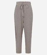 Pantalón fluido de crepé con estampado geométrico, cintura alta con elástico y lazo.