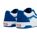 Zapatillas urbanas Vans Rowan 2, color azul y blanco.