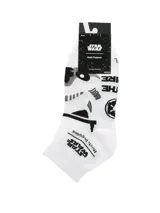Medias cortas blancas con estampado gráfico inspirado en los Stormtroopers de Star Wars.