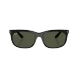 Lentes de sol Ray-Ban negros con montura rectangular y lentes verdes.