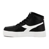 Championes de caña alta Diadora Champion Rocket Mid, color negro con detalles en blanco.