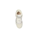 Championes Amiri modelo MA-1 Low-Top, color blanco y beige, con diseño de paneles en malla y cuero, cordones gruesos y suela de goma estructurada.
