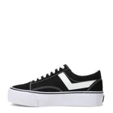 Championes Pony de plataforma, color negro con detalles en blanco. Diseño de caña baja con cordones y suela de goma gruesa.