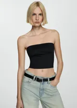 Top bandeau negro de tejido elástico y corte crop.