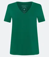 Remera básica celeste de media malla, con escote en V y mangas cortas.